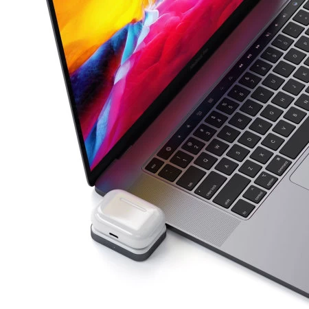 Satechi Mini USB-C Wireless Charger Dock For AirPods
